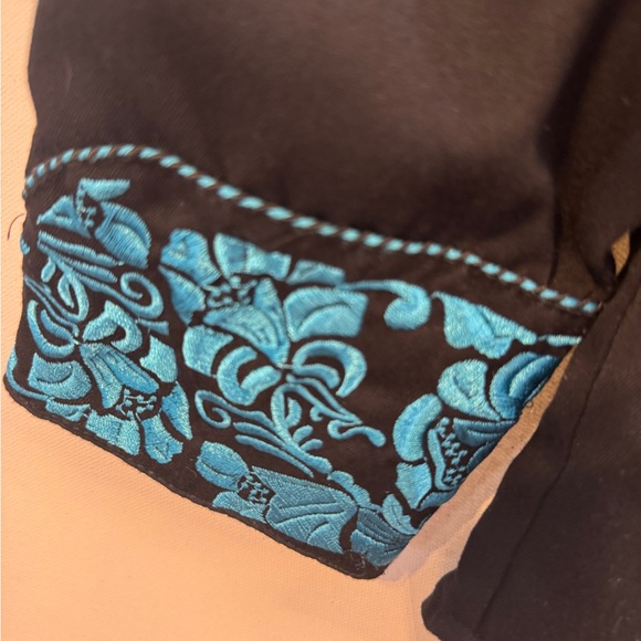 Scully Black Shirt with Turquoise Details - Picture 4 of 7